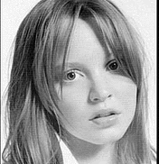 Lauren Ambrose image